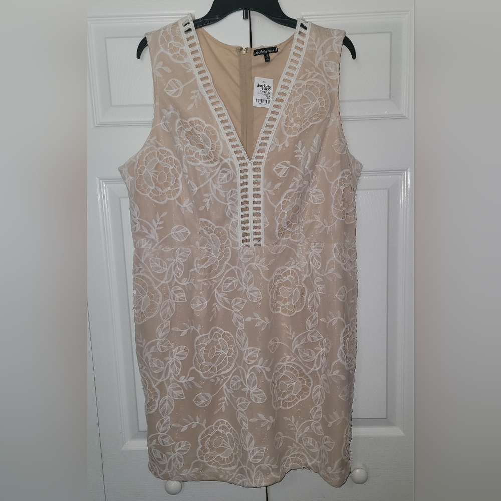 NWT Charlotte Russe Beige Lace Dress 2X